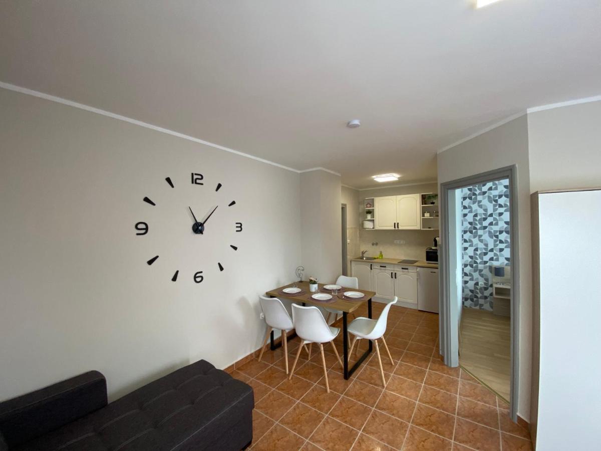 Silence Apartmanhaz Залакарос Екстериор снимка