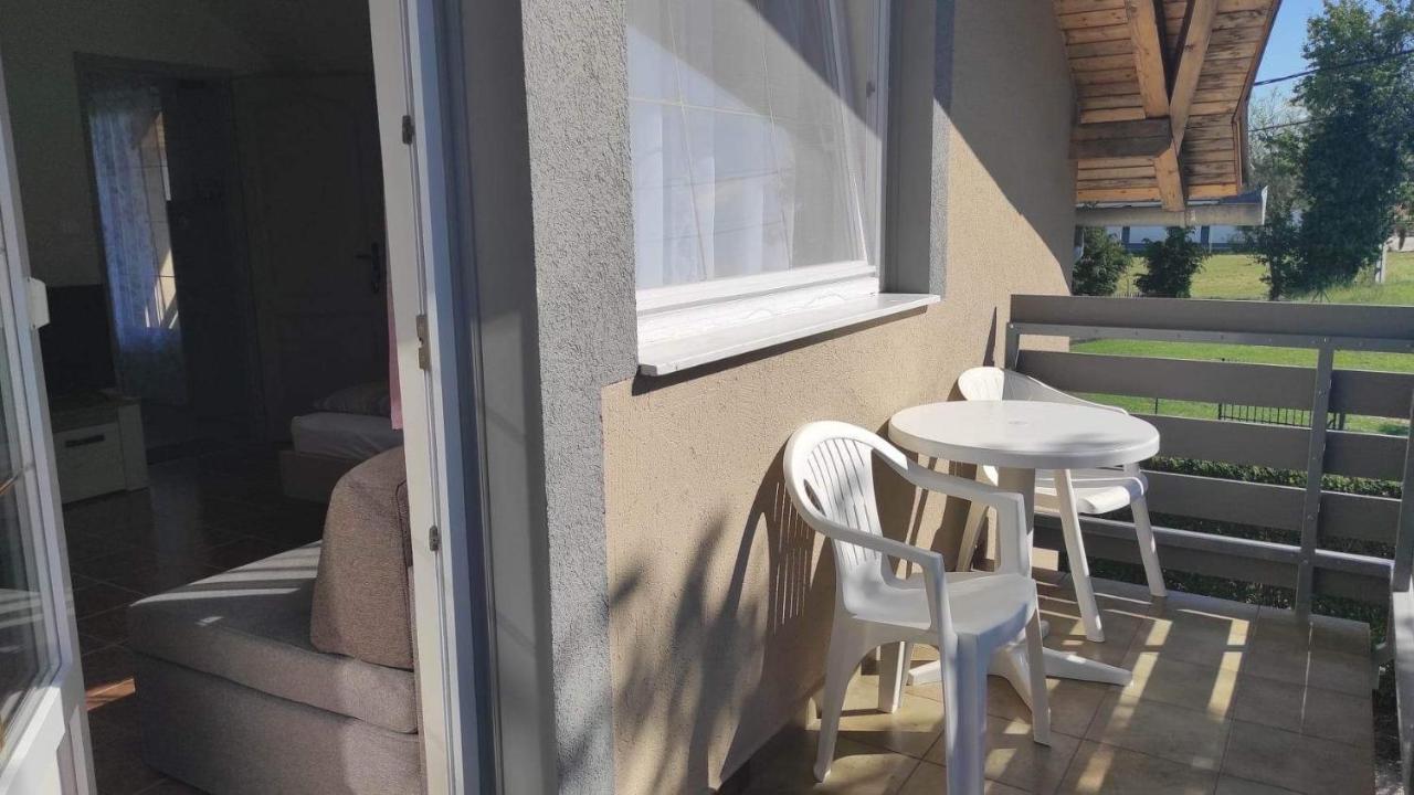 Silence Apartmanhaz Залакарос Екстериор снимка