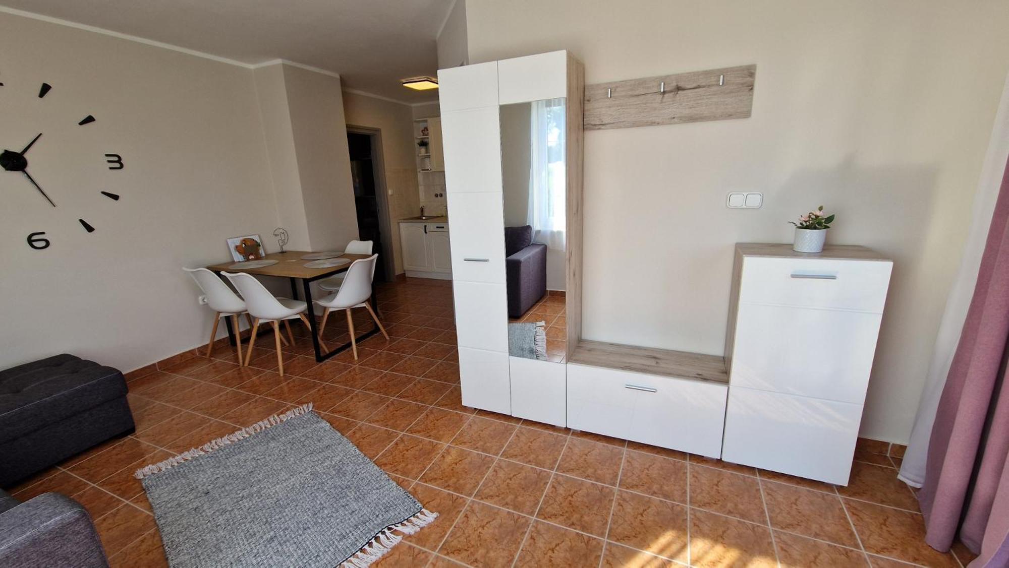 Silence Apartmanhaz Залакарос Екстериор снимка